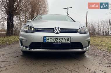 Хетчбек Volkswagen e-Golf 2015 в Летичіві