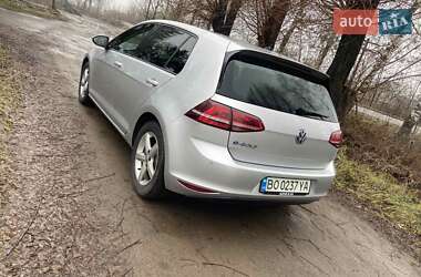 Хетчбек Volkswagen e-Golf 2015 в Летичіві