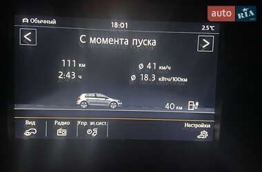 Хетчбек Volkswagen e-Golf 2015 в Летичіві