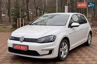 Хетчбек Volkswagen e-Golf 2015 в Києві