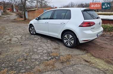 Хетчбек Volkswagen e-Golf 2015 в Сумах