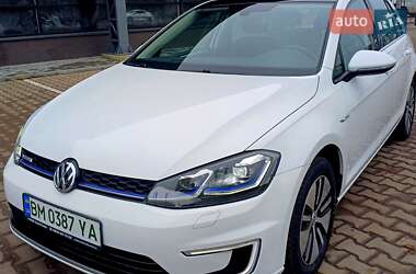 Хэтчбек Volkswagen e-Golf 2019 в 