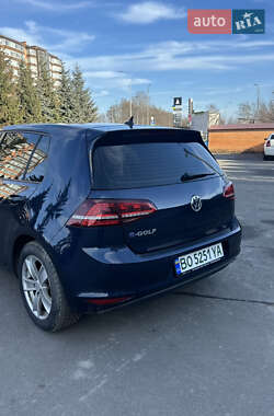 Хэтчбек Volkswagen e-Golf 2015 в Тернополе