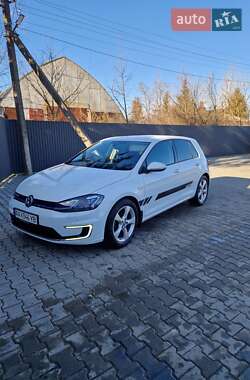 Хетчбек Volkswagen e-Golf 2018 в Києві