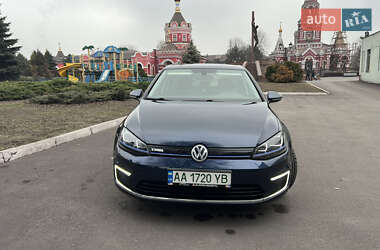 Хетчбек Volkswagen e-Golf 2015 в Дніпрі