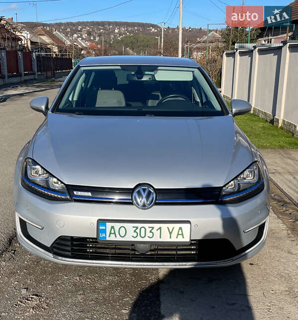 Volkswagen e-Golf 2014