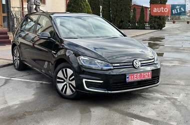 Хетчбек Volkswagen e-Golf 2019 в Благовіщенську