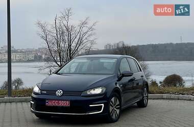 Хэтчбек Volkswagen e-Golf 2016 в Тернополе