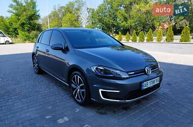 Хэтчбек Volkswagen e-Golf 2018 в Виннице