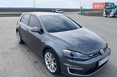 Хэтчбек Volkswagen e-Golf 2019 в Днепре