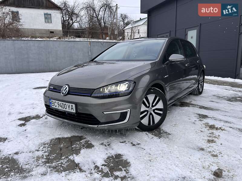 Хэтчбек Volkswagen e-Golf 2015 в Малине