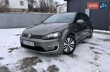 Хэтчбек Volkswagen e-Golf 2015 в Малине