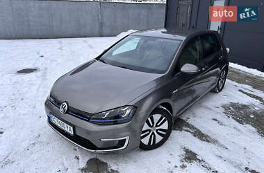 Хэтчбек Volkswagen e-Golf 2015 в Малине