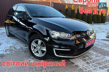 Хэтчбек Volkswagen e-Golf 2014 в Киеве