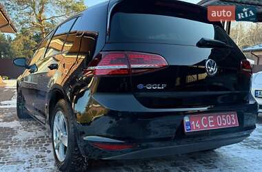 Хетчбек Volkswagen e-Golf 2014 в Києві