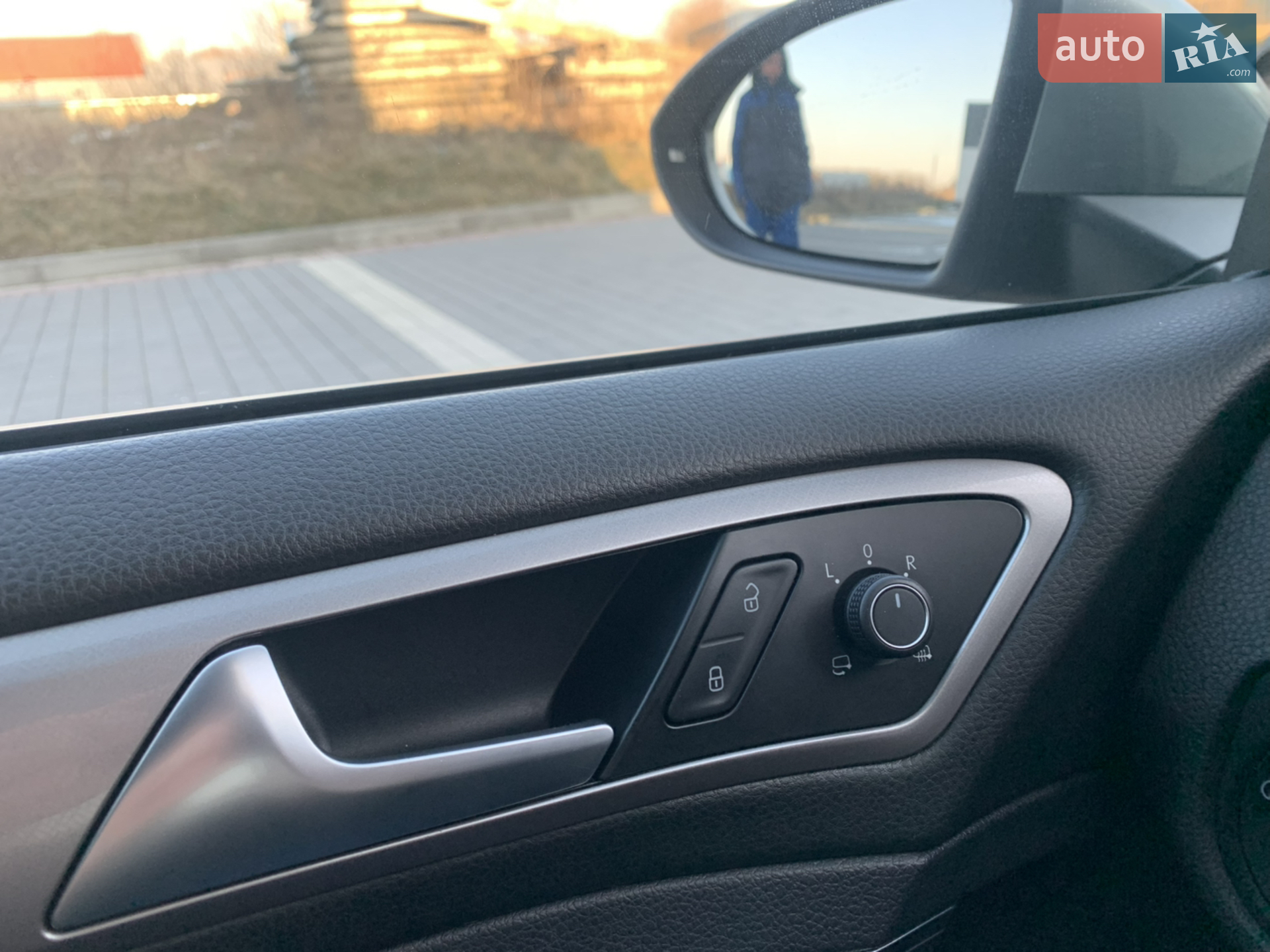 2014 Volkswagen Golf - мініатюра 25