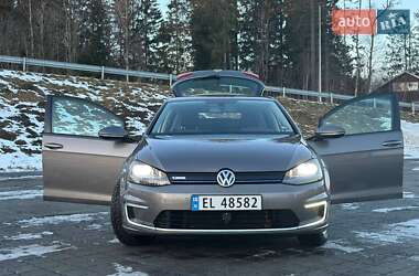 Хетчбек Volkswagen e-Golf 2015 в 