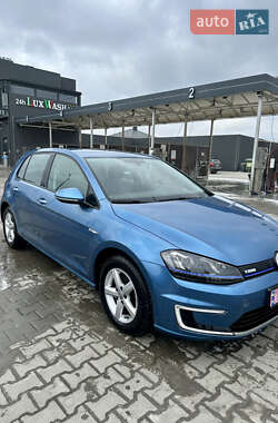 Хэтчбек Volkswagen e-Golf 2015 в Львове