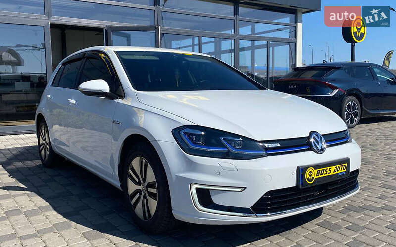 Хэтчбек Volkswagen e-Golf 2018 в Мукачево