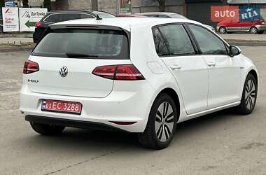 Хэтчбек Volkswagen e-Golf 2014 в 