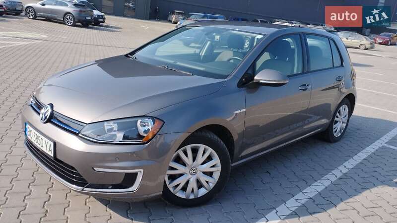 Volkswagen e-Golf 2014