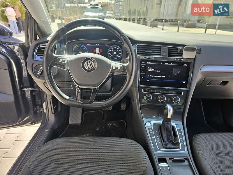 Хэтчбек Volkswagen e-Golf 2020 в Белой Церкви
