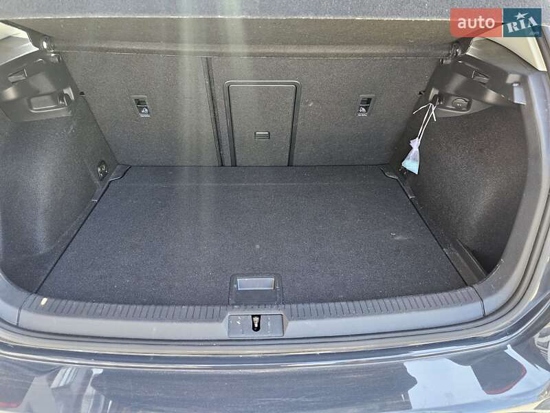 Хэтчбек Volkswagen e-Golf 2020 в Белой Церкви