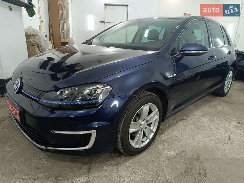 Хэтчбек Volkswagen e-Golf 2016 в Ровно фото 13 Хэтчбек Volkswagen e-Golf 2016 в Ровно