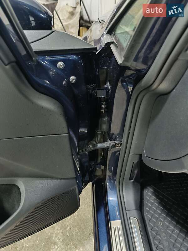 Хэтчбек Volkswagen e-Golf 2016 в Ровно фото 77 Хэтчбек Volkswagen e-Golf 2016 в Ровно