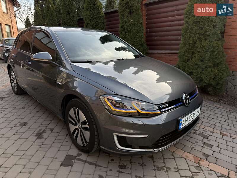 Хэтчбек Volkswagen e-Golf 2019 в Виннице