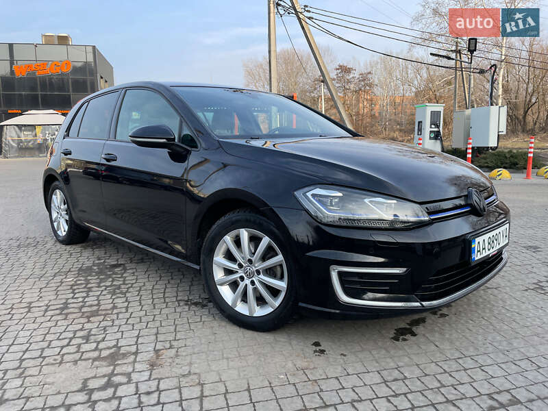 Хетчбек Volkswagen e-Golf 2019 в Полтаві