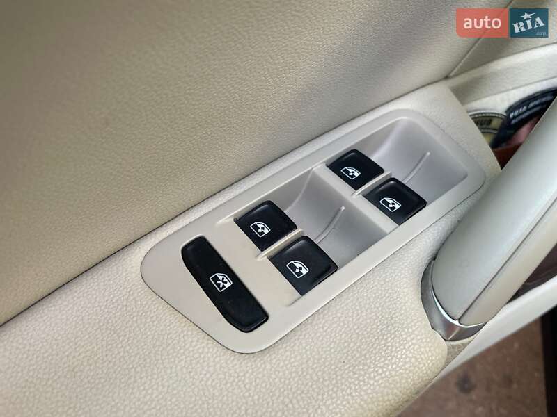 Хетчбек Volkswagen e-Golf 2019 в Полтаві