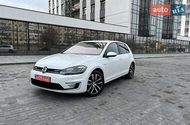 Хетчбек Volkswagen e-Golf 2019 в Дніпрі