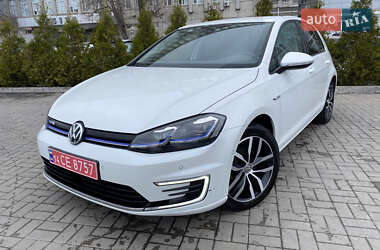 Хетчбек Volkswagen e-Golf 2019 в Дніпрі