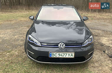 Хетчбек Volkswagen e-Golf 2020 в 