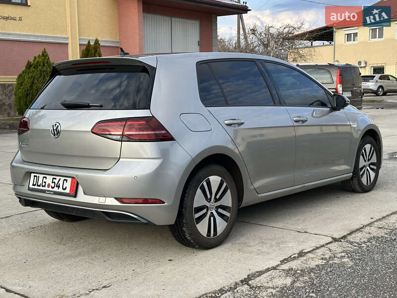 Хетчбек Volkswagen e-Golf 2020 в Ужгороді