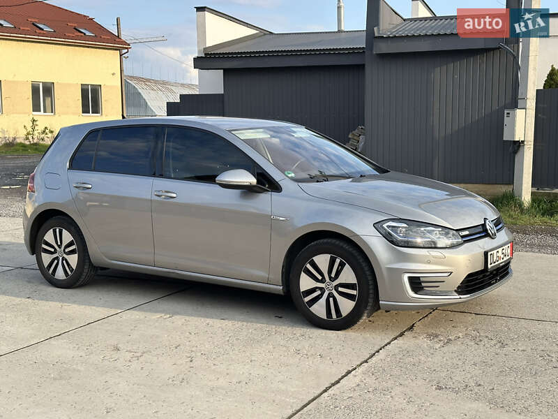 Хетчбек Volkswagen e-Golf 2020 в Ужгороді
