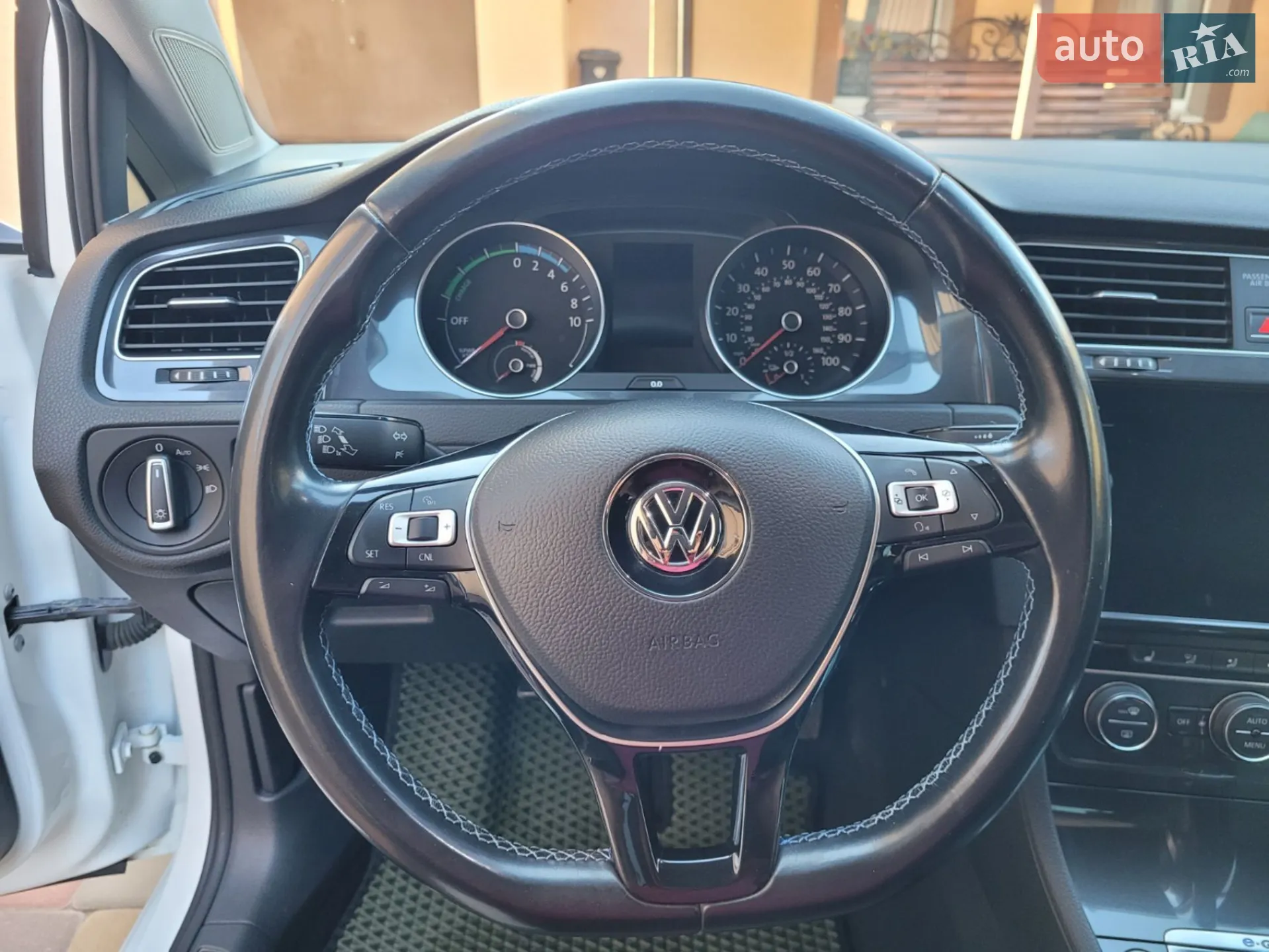 2017 Volkswagen Golf - мініатюра 47
