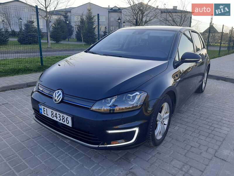 Volkswagen e-Golf 2016