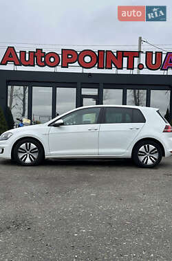 Хетчбек Volkswagen e-Golf 2014 в 
