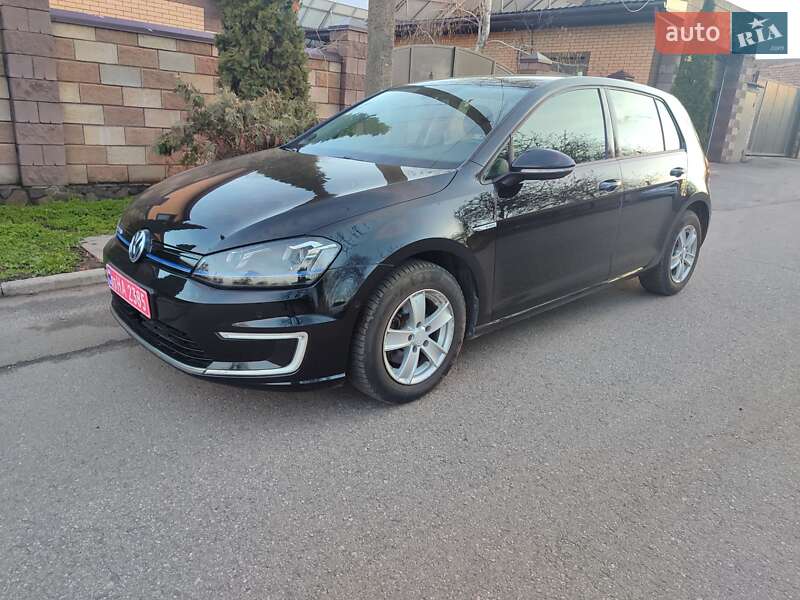 Хэтчбек Volkswagen e-Golf 2014 в Кривом Роге