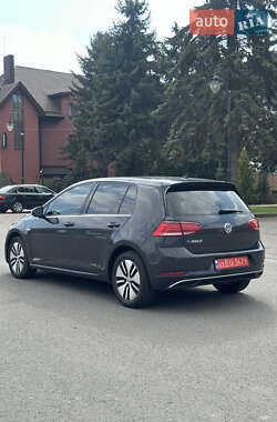 Хэтчбек Volkswagen e-Golf 2020 в 