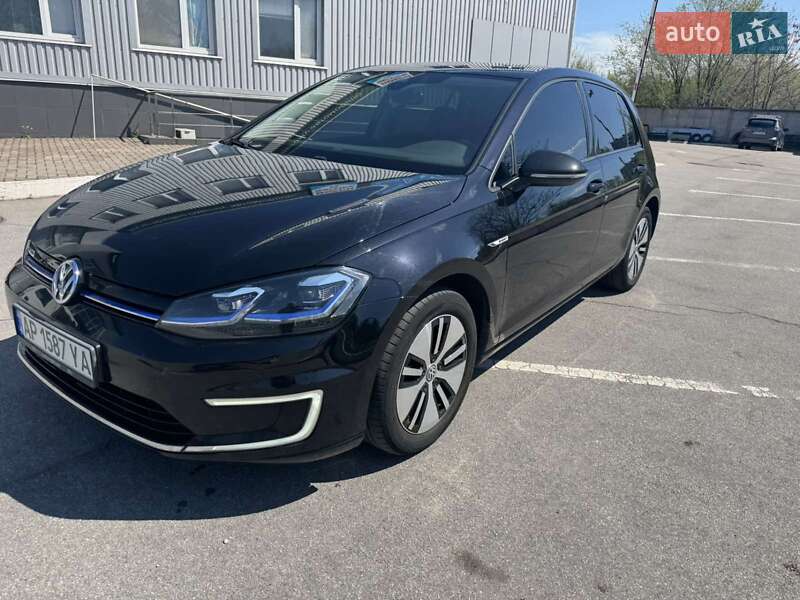 Volkswagen e-Golf 2017
