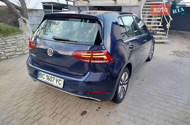 Хэтчбек Volkswagen e-Golf 2019 в 
