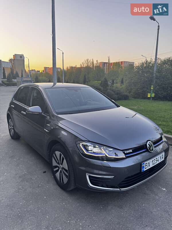 Хэтчбек Volkswagen e-Golf 2019 в Хмельницком