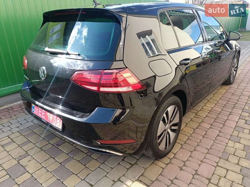 Хэтчбек Volkswagen e-Golf 2018 в Луцке