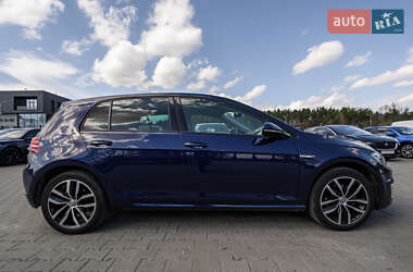 Хетчбек Volkswagen e-Golf 2019 в 