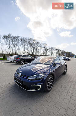 Хетчбек Volkswagen e-Golf 2019 в 