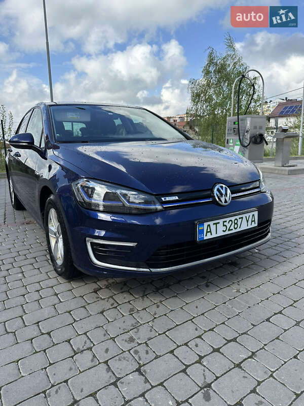 Volkswagen e-Golf 2017