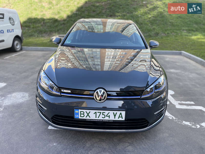Хэтчбек Volkswagen e-Golf 2020 в Хмельницком
